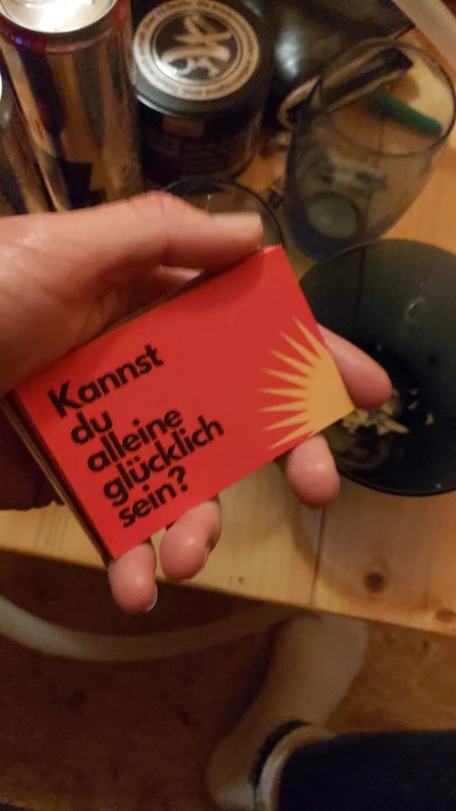 Eine DEEP QUEST Frage in der Hand