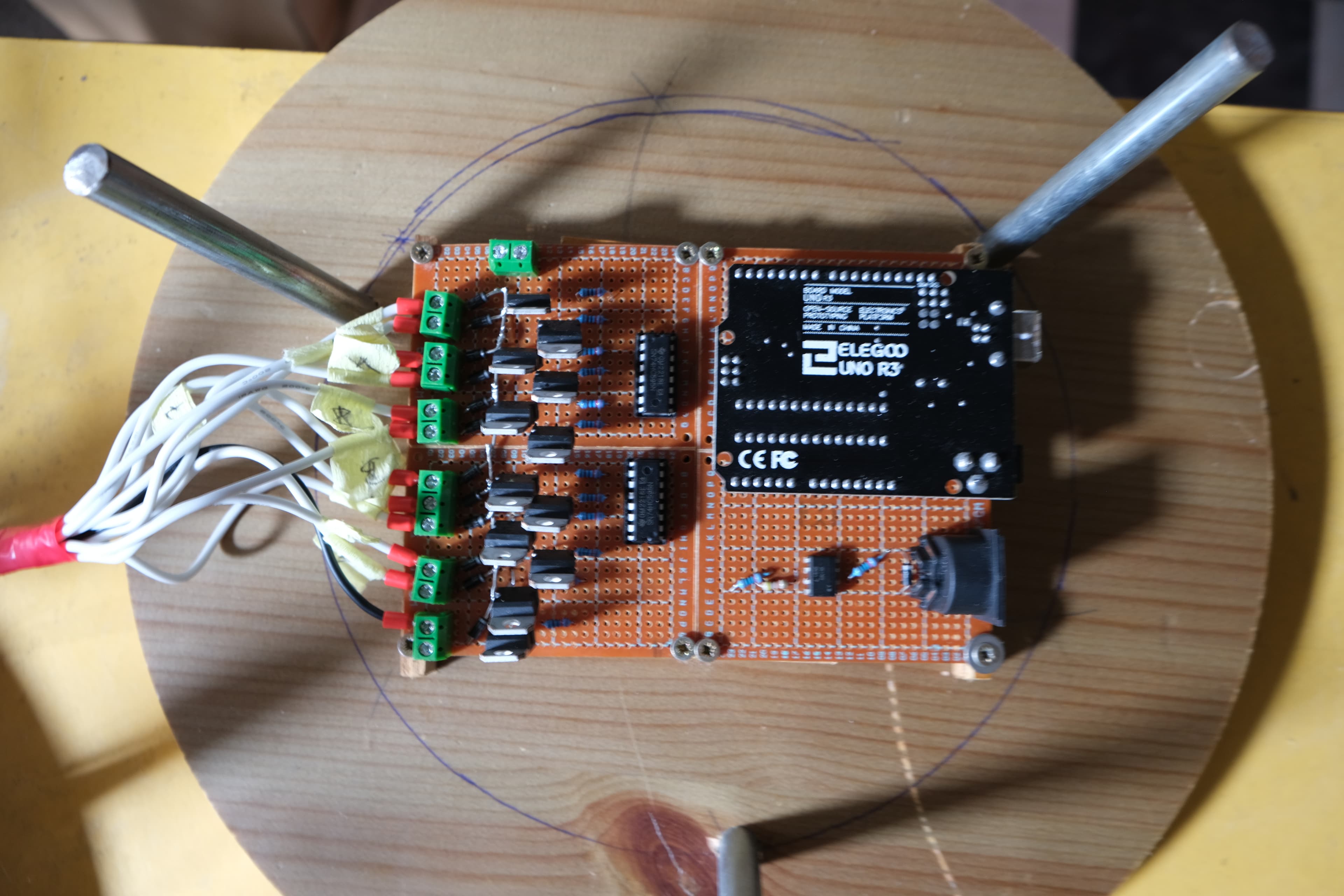 Aufbau der Steuerungselektronik im Prototyp